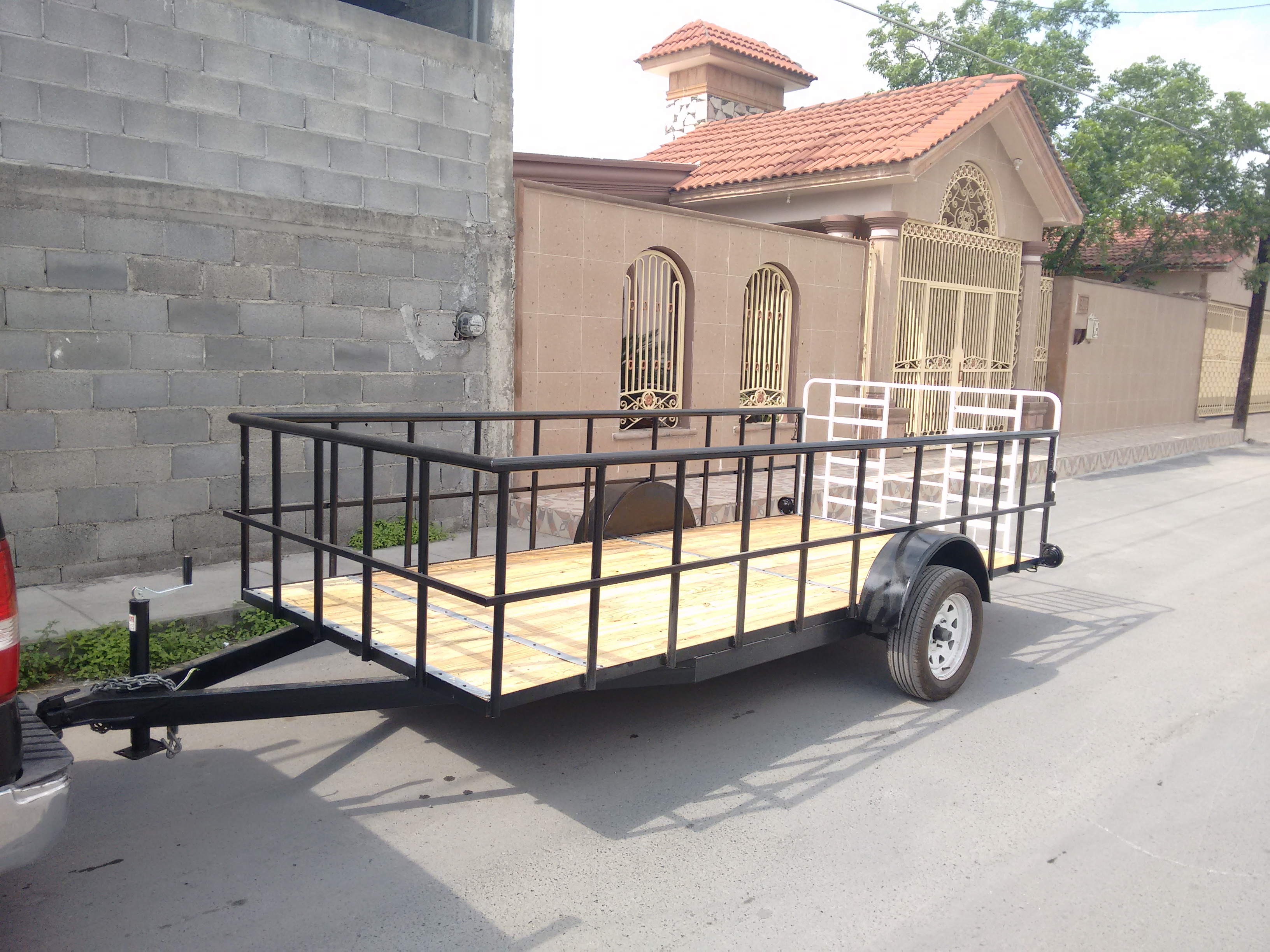 Remolque cama baja  1500 kg